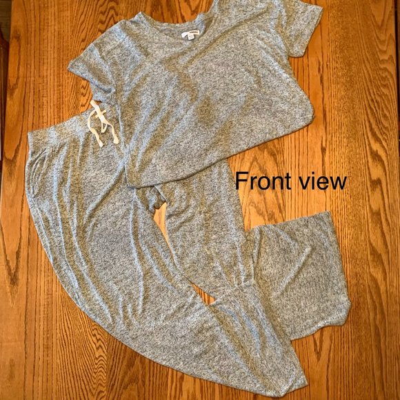 "Sonoma" gray lounger/PJ set, like new, L - Picture 1 of 15